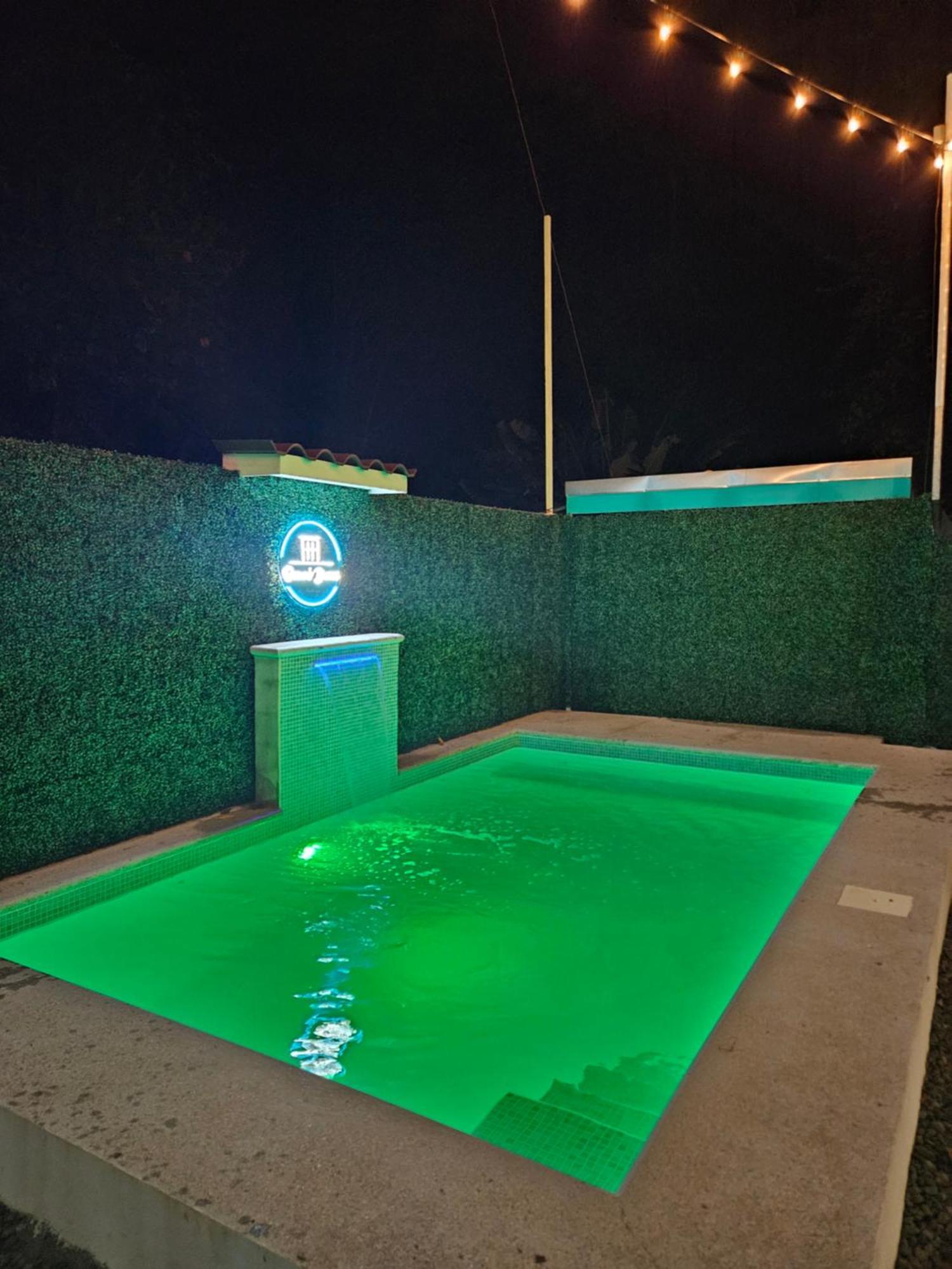 Ocean'S Breeze Apartment And Rooms Puerto Viejo de Talamanca エクステリア 写真