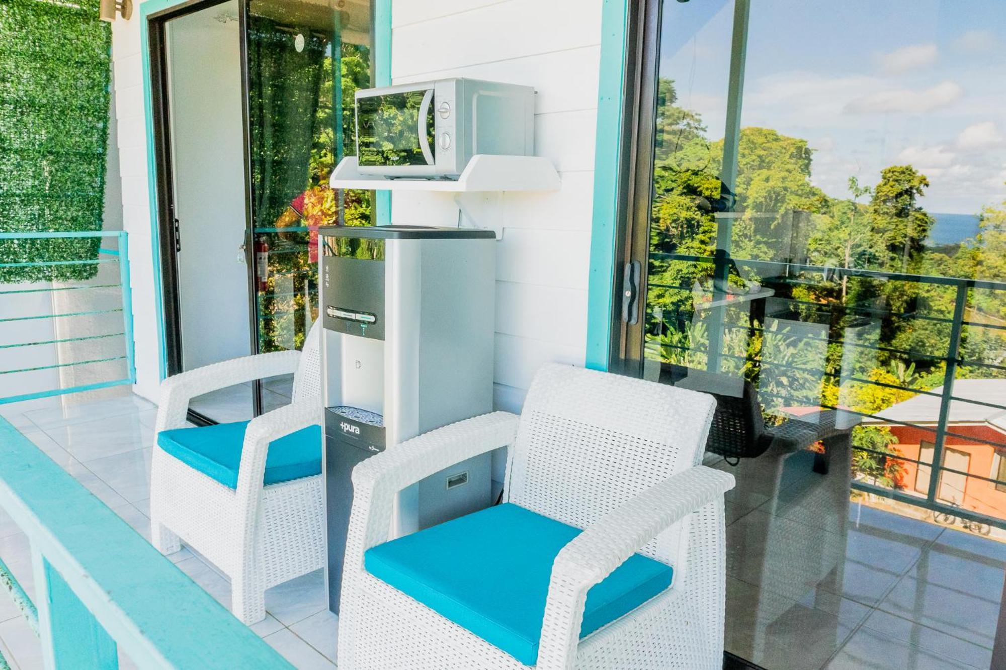 Ocean'S Breeze Apartment And Rooms Puerto Viejo de Talamanca エクステリア 写真