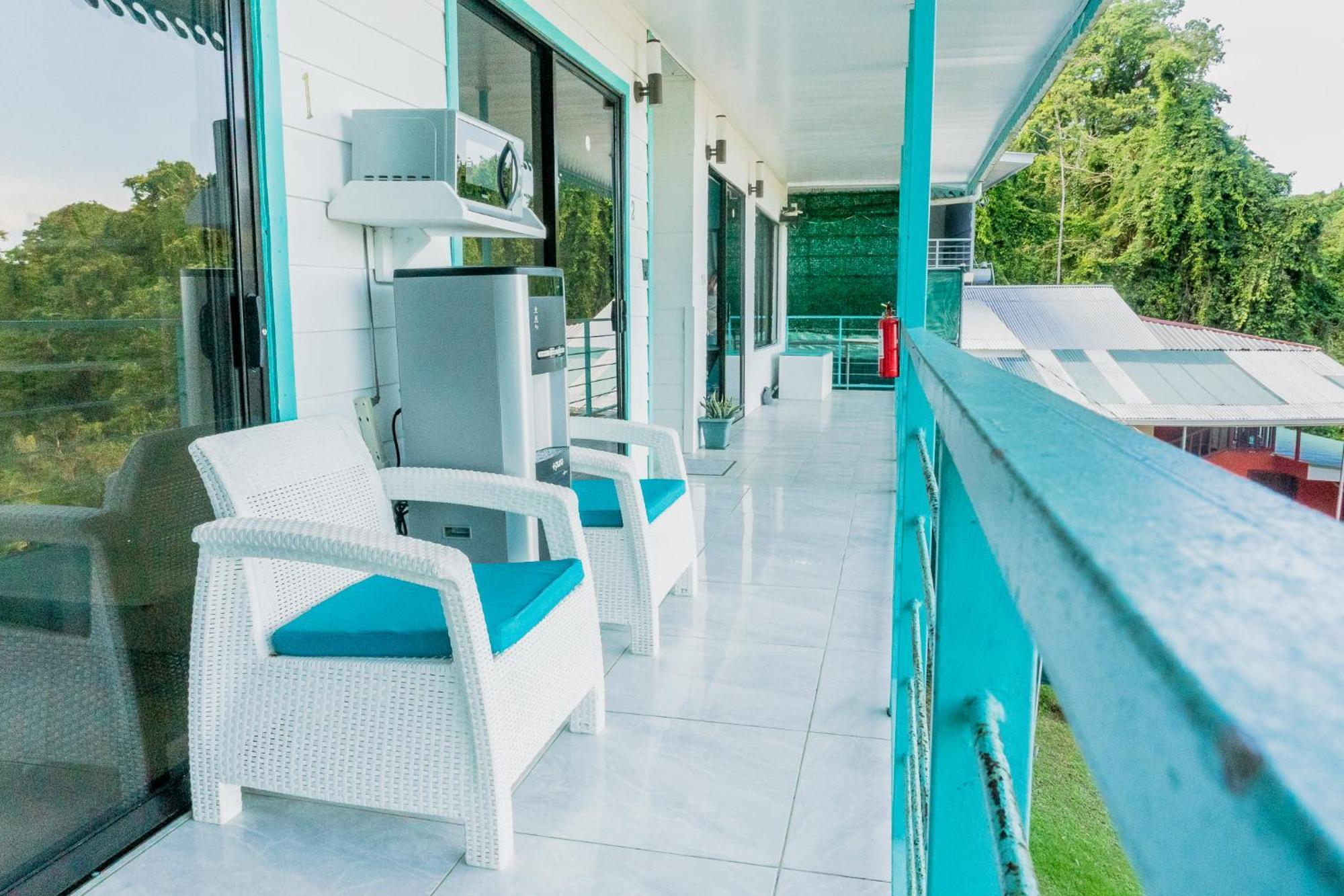 Ocean'S Breeze Apartment And Rooms Puerto Viejo de Talamanca エクステリア 写真