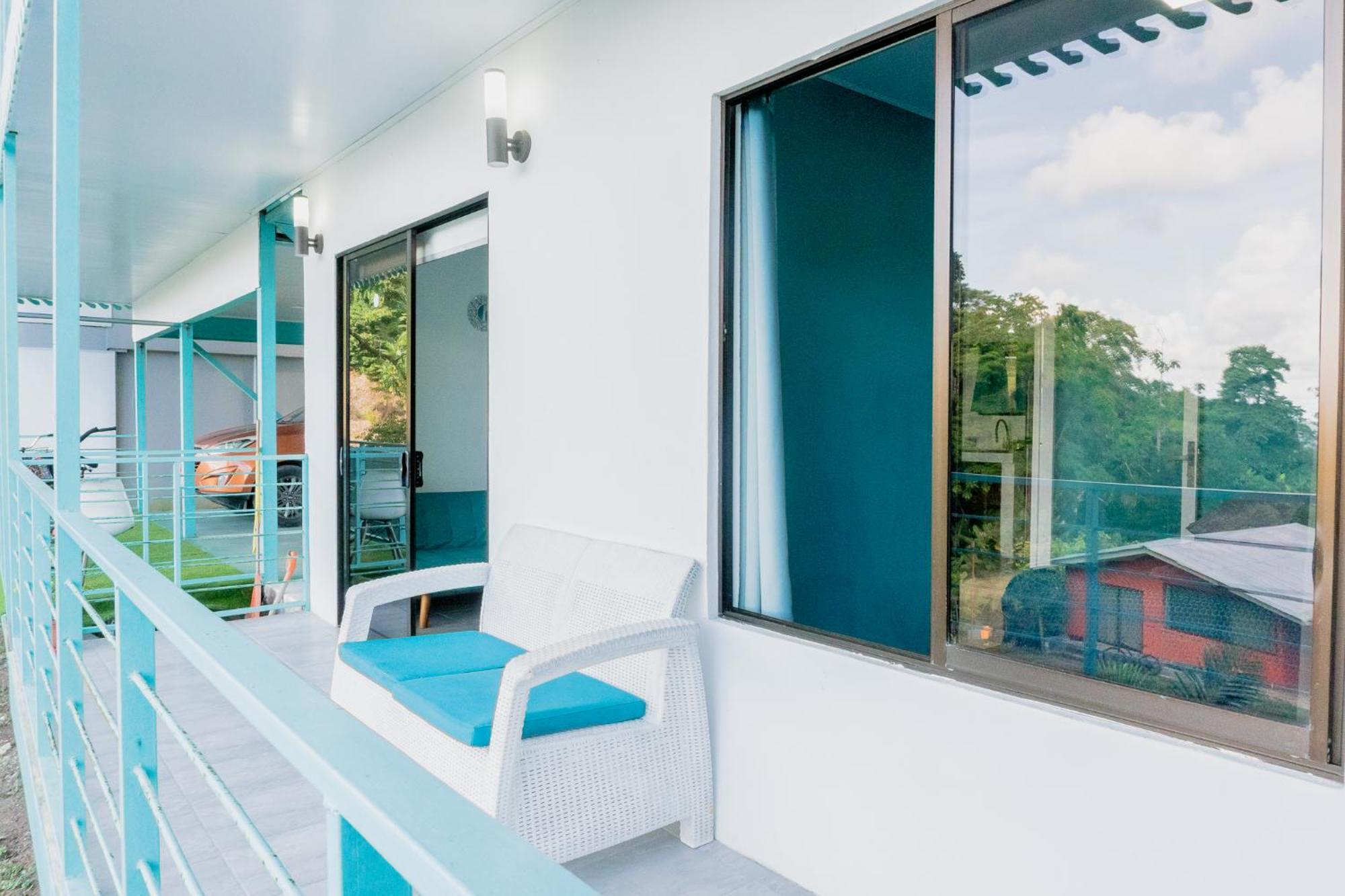 Ocean'S Breeze Apartment And Rooms Puerto Viejo de Talamanca エクステリア 写真