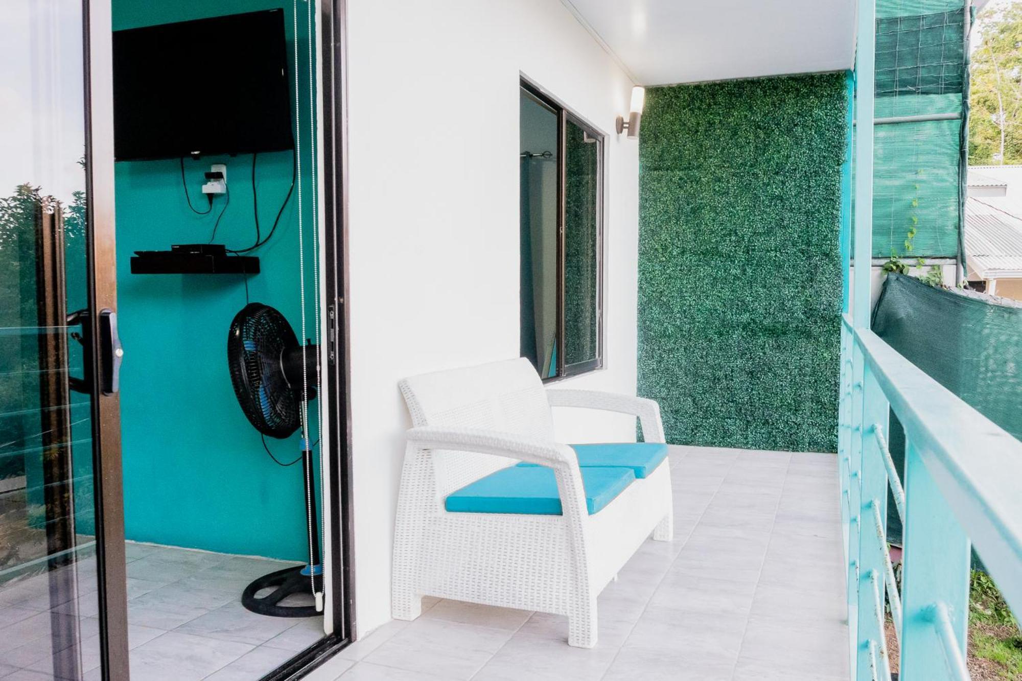 Ocean'S Breeze Apartment And Rooms Puerto Viejo de Talamanca エクステリア 写真